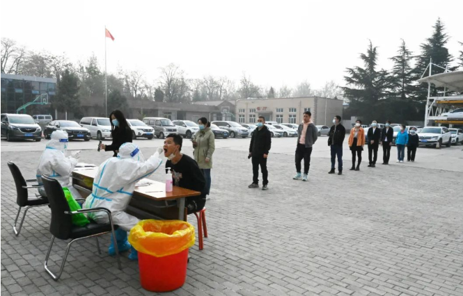 威廉希尔中文网站总部开展员工集中核酸检测工作